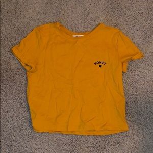 yellow crop top t-shirt